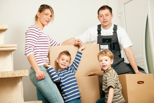 Risk assessment planning for a safe removal service